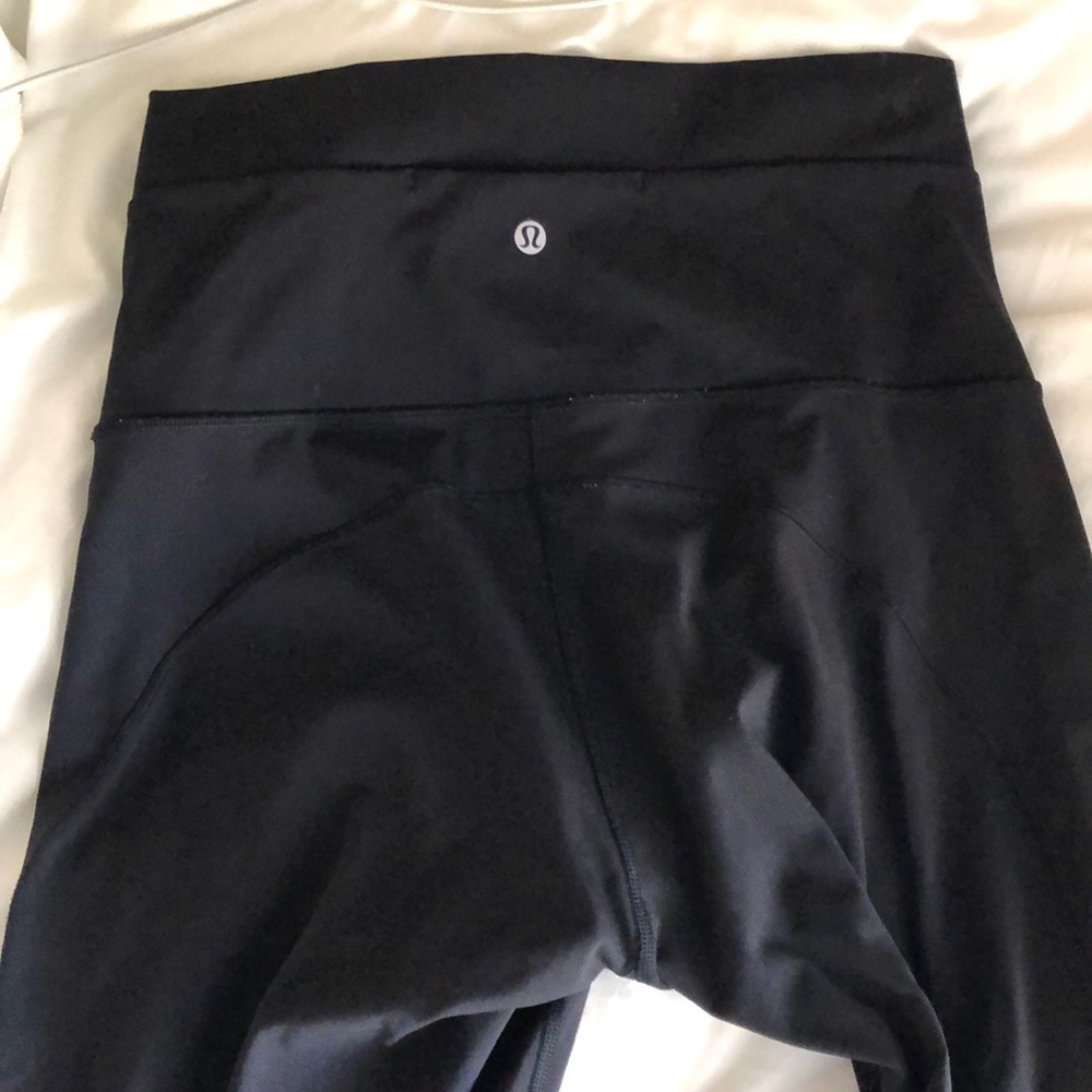 Lululemon leggings with mesh on the legs
